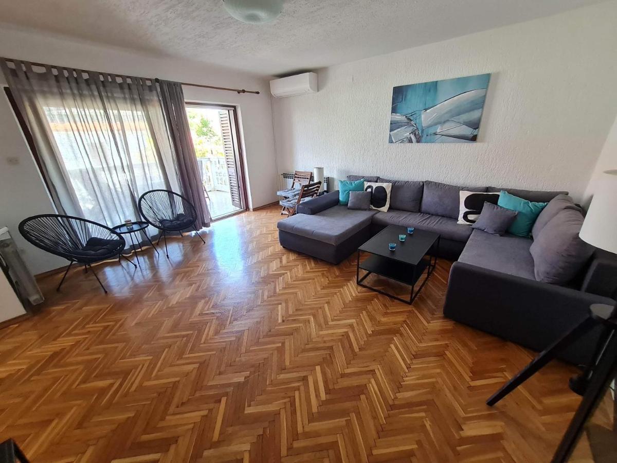 Apartmant Ivan Malinska Esterno foto